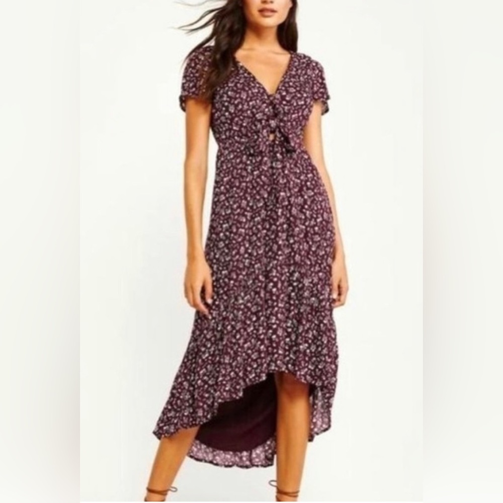 A&F high low floral dress - burgundy and white. Cutout under front tie